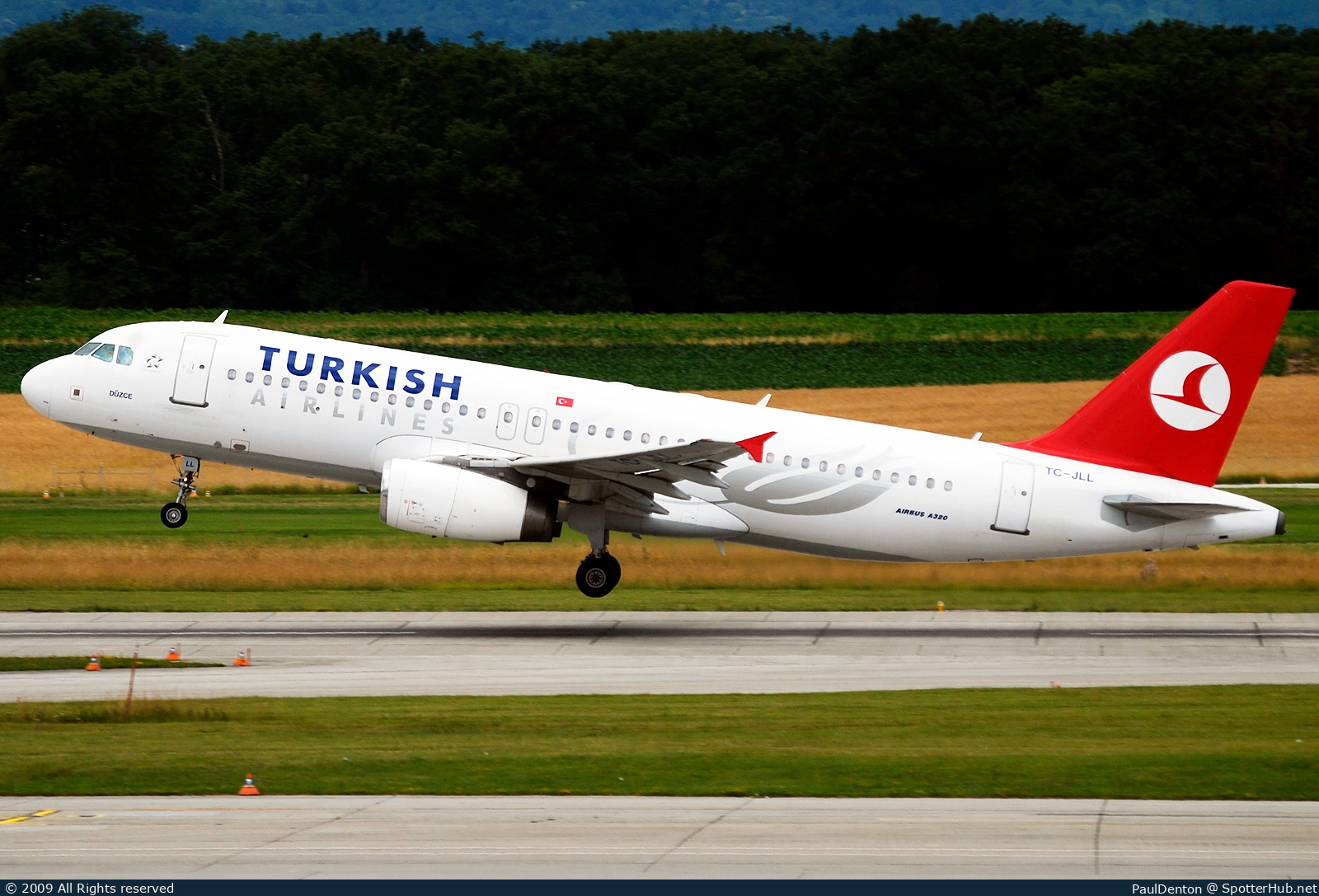 Photo of TC-JLL - Airbus A320-232 operated by Turkish Airlines