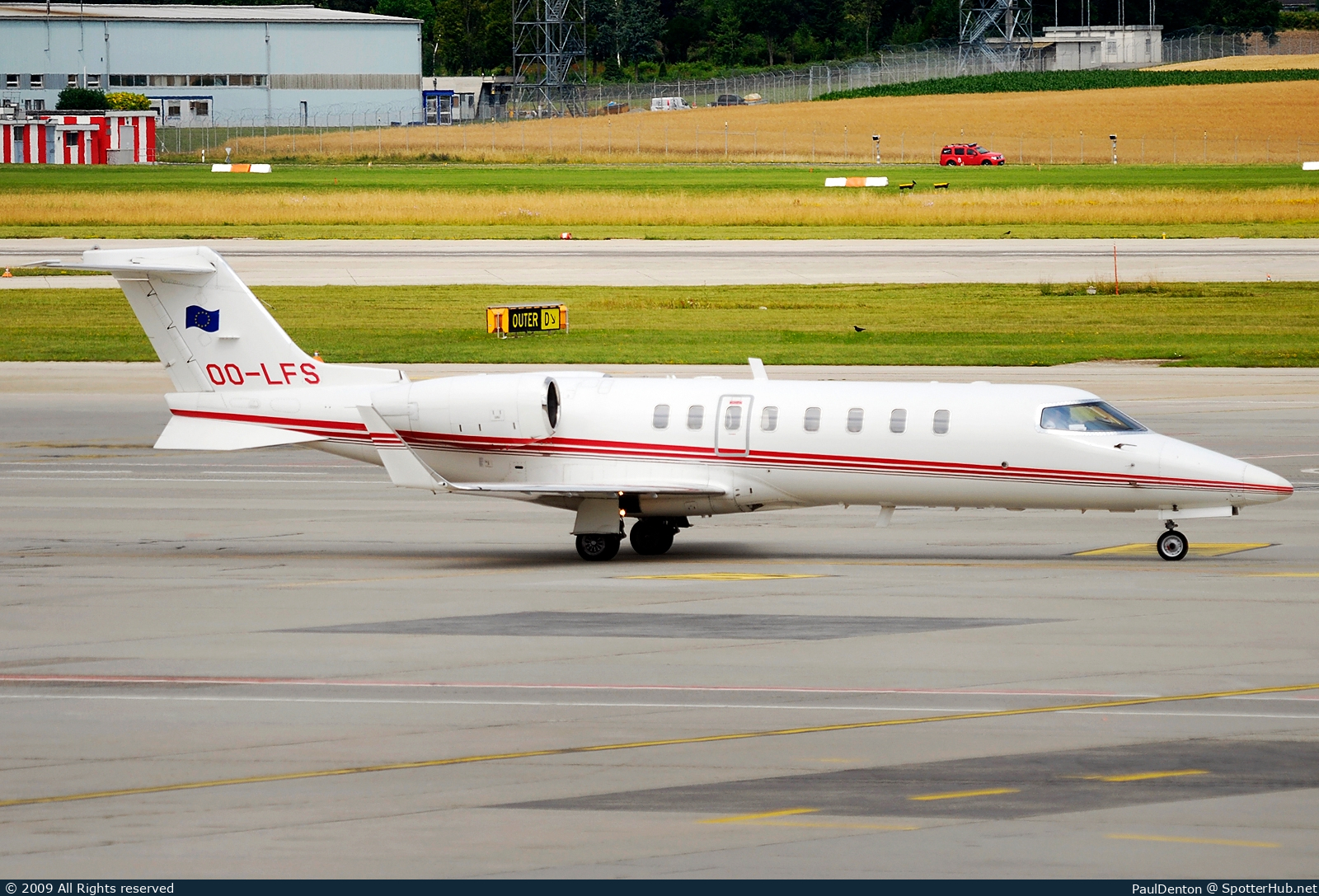 Photo of OO-LFS - Bombardier Learjet 45 operated by Abelag Aviation
