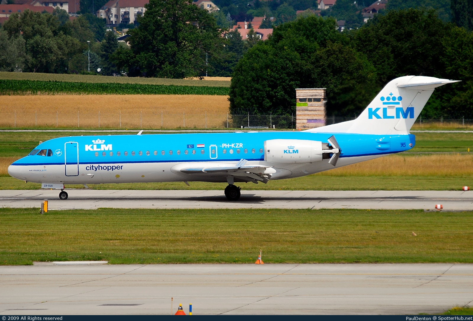 Photo of PH-KZR - Fokker 70 operated by KLM Cityhopper