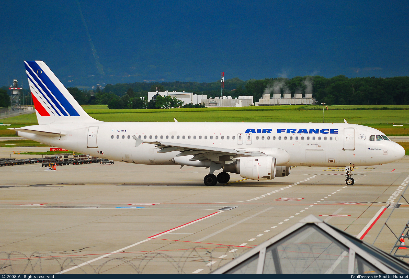 Photo of F-GJVA - Airbus A320-211 operated by Air France