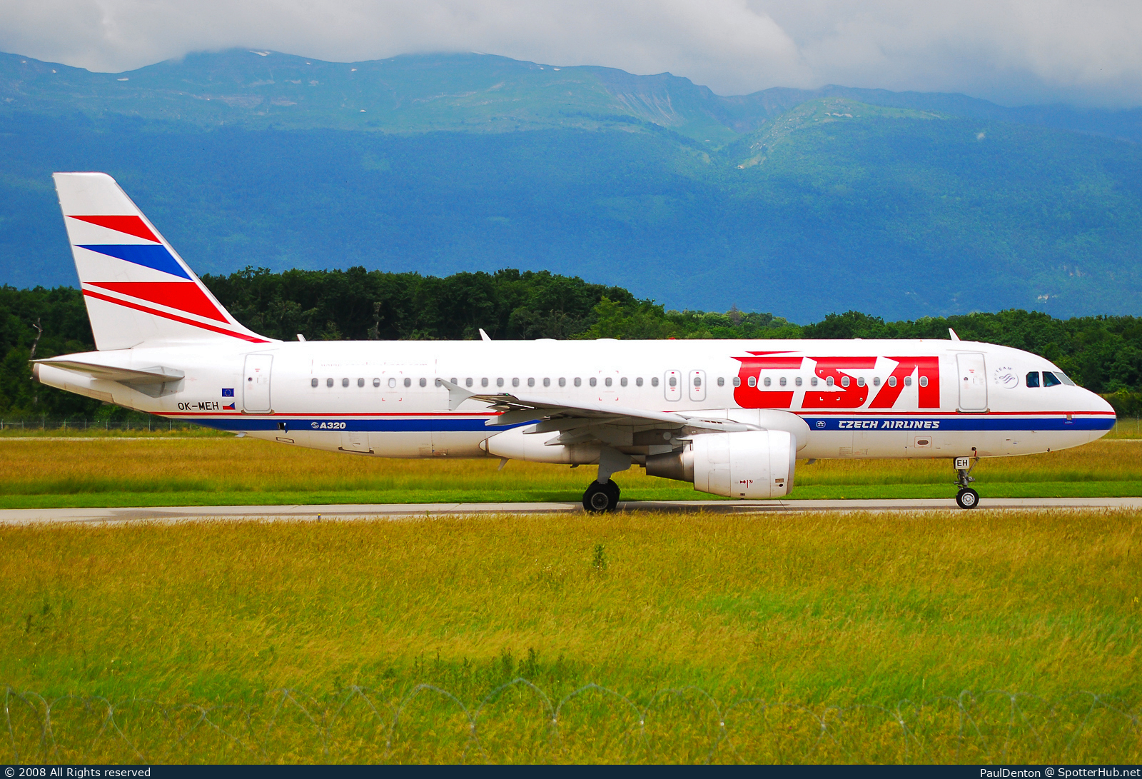 Photo of OK-MEH - Airbus A320-214 operated by CSA Czech Airlines