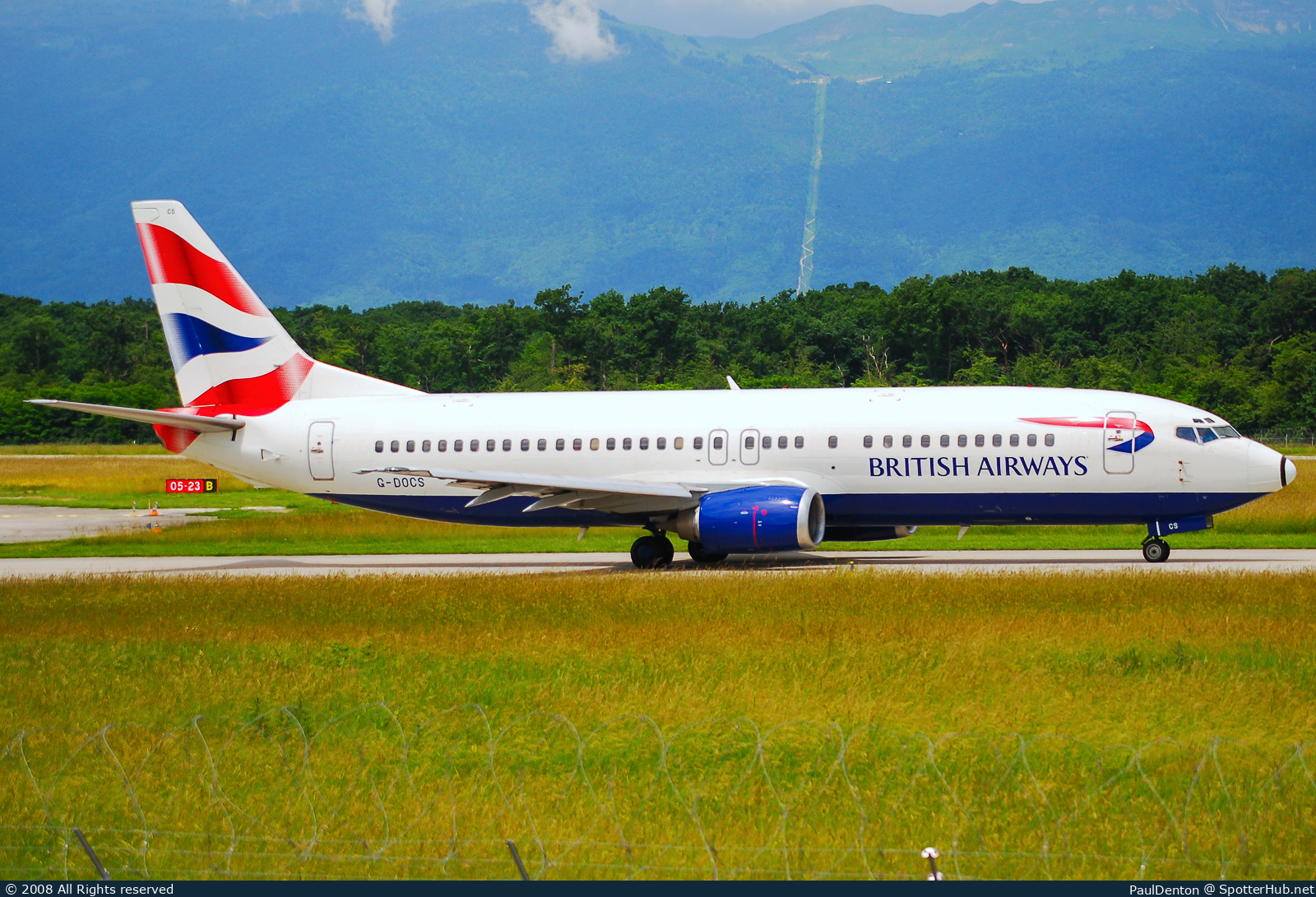 Photo of G-DOCS - Boeing 737-436 operated by British Airways