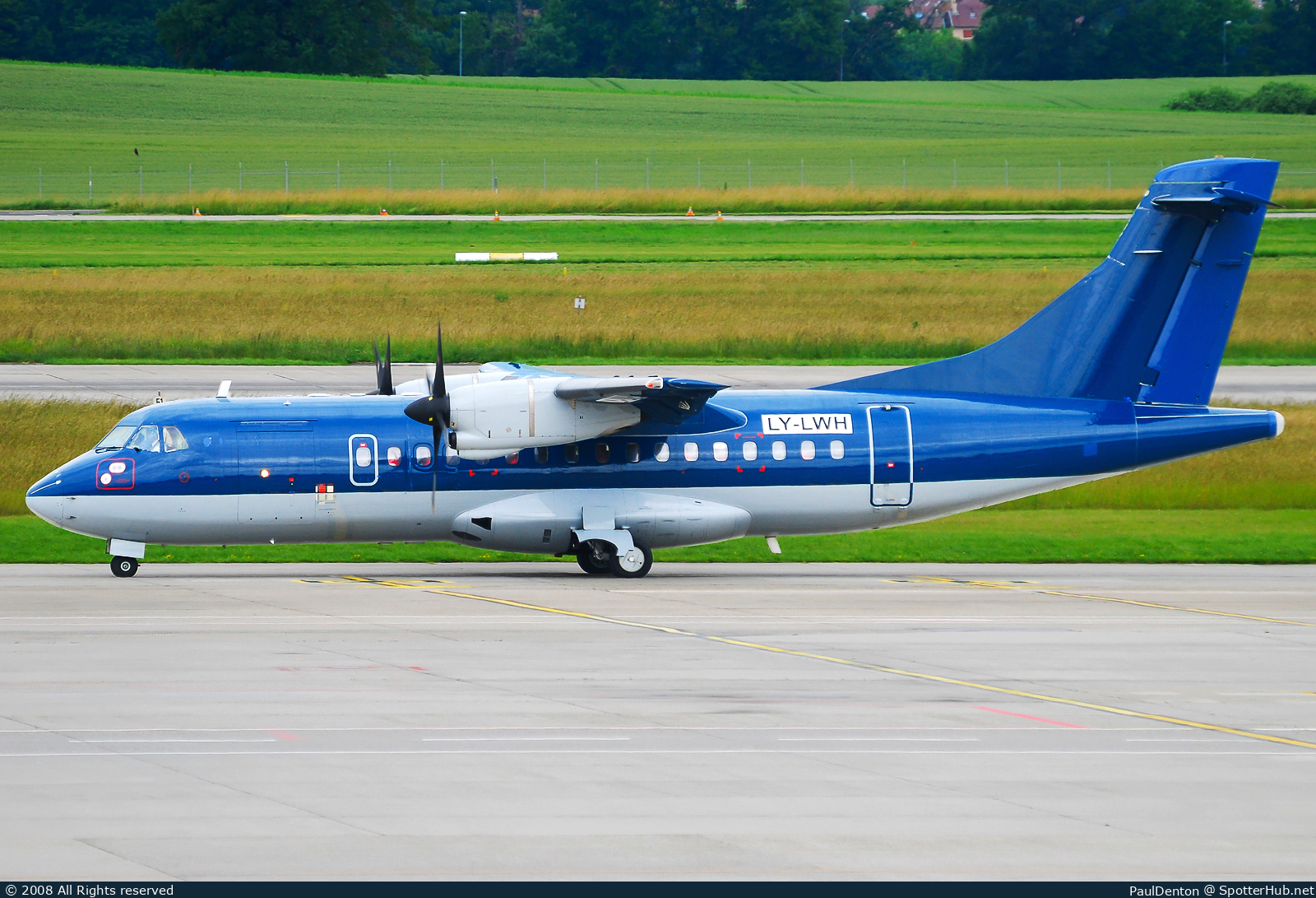 Photo of LY-LWH - ATR 42-300 operated by DOT LT