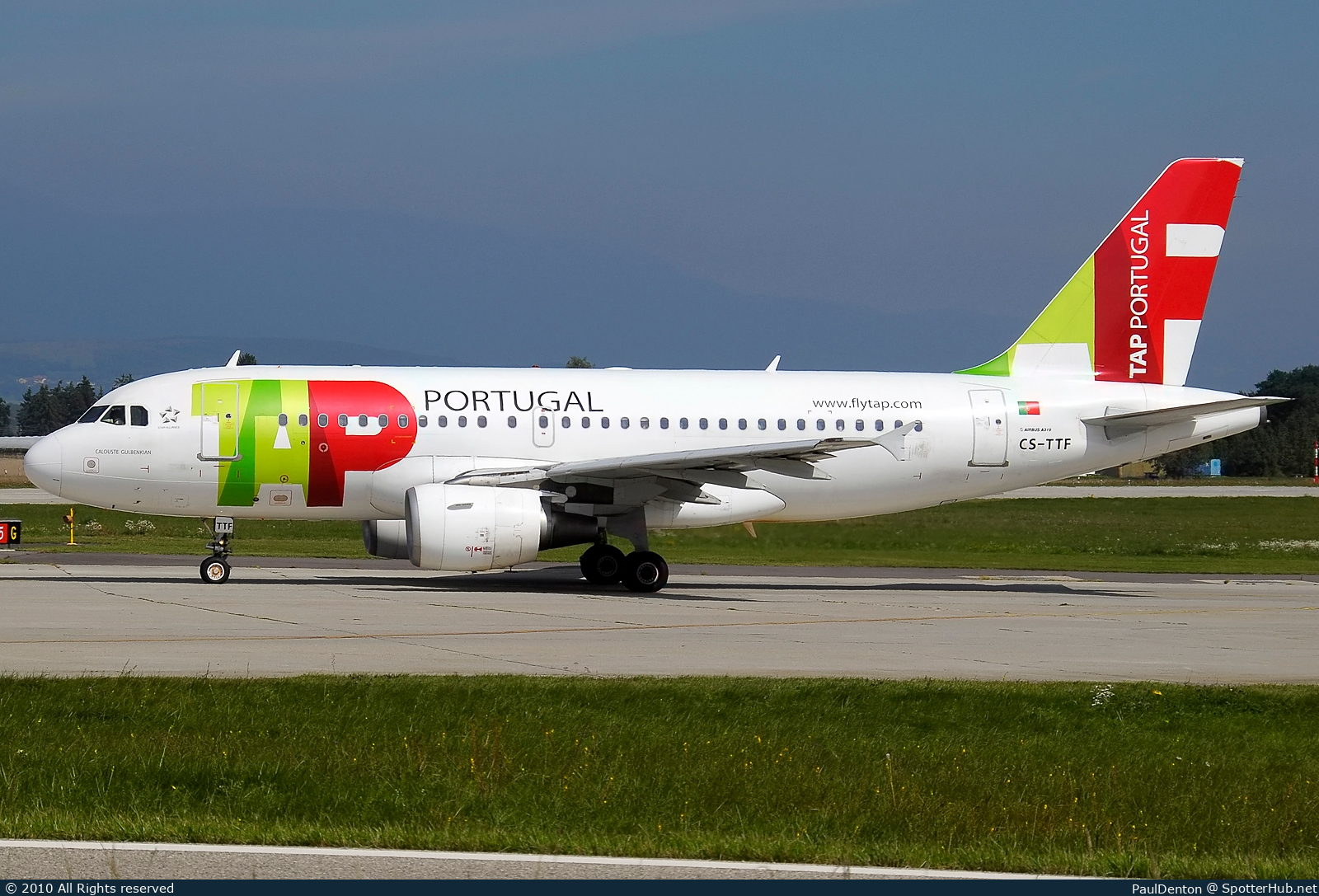 Photo of CS-TTF - Airbus A319-111 operated by TAP Air Portugal
