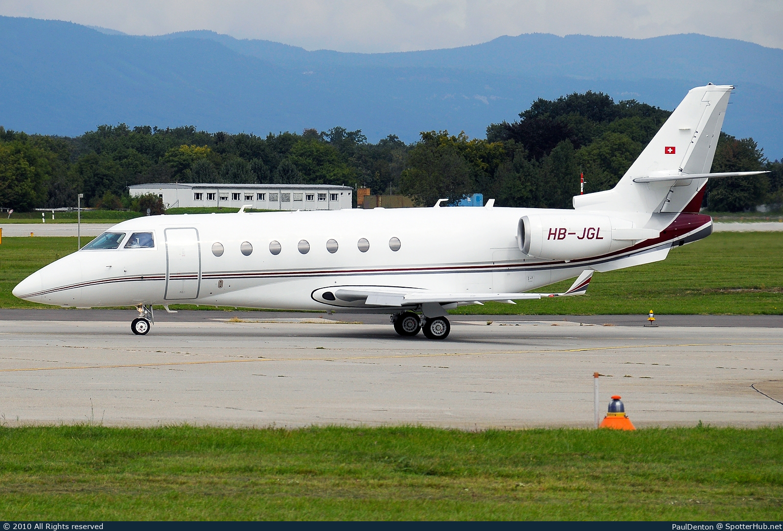 Photo of HB-JGL - Gulfstream G200 operated by TAG Aviation