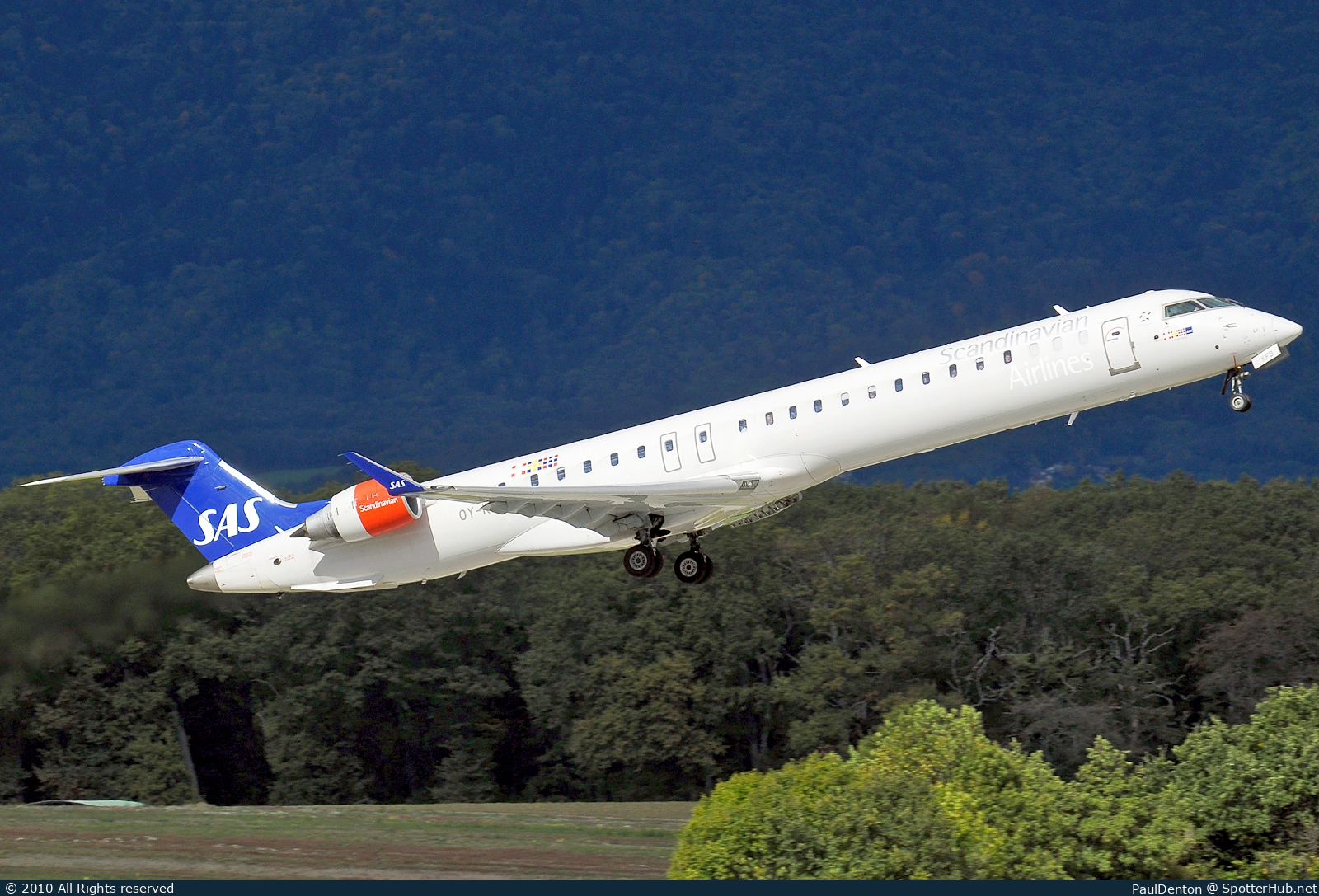 Photo of OY-KFB - Bombardier CRJ-900LR operated by SAS Scandinavian Airlines