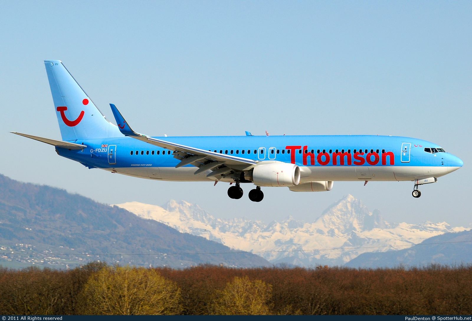 Photo of G-FDZU - Boeing 737-8K5 operated by Thomson Airways