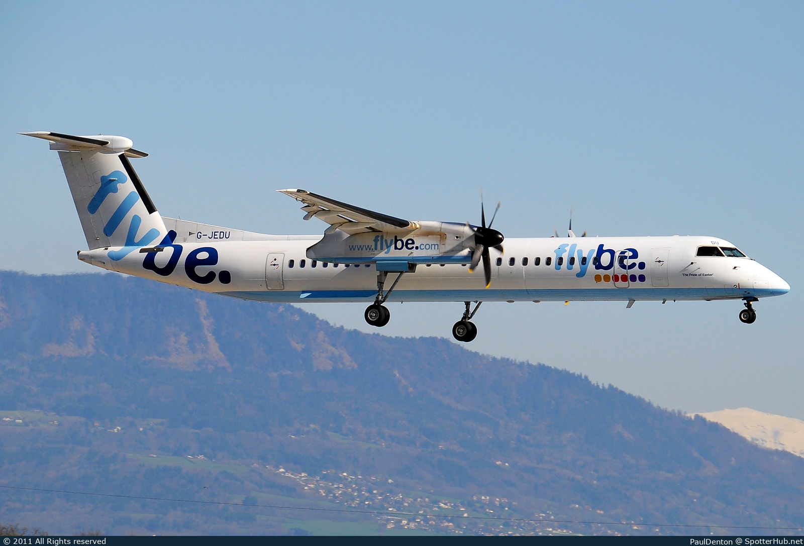 Photo of G-JEDU - Bombardier DHC-8-402 Dash 8 Q400 operated by flybe