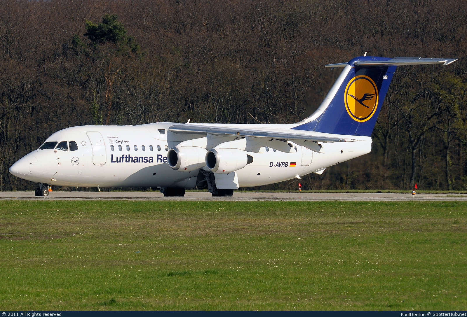 Photo of D-AVRB - British Aerospace Avro RJ85 operated by Lufthansa CityLine