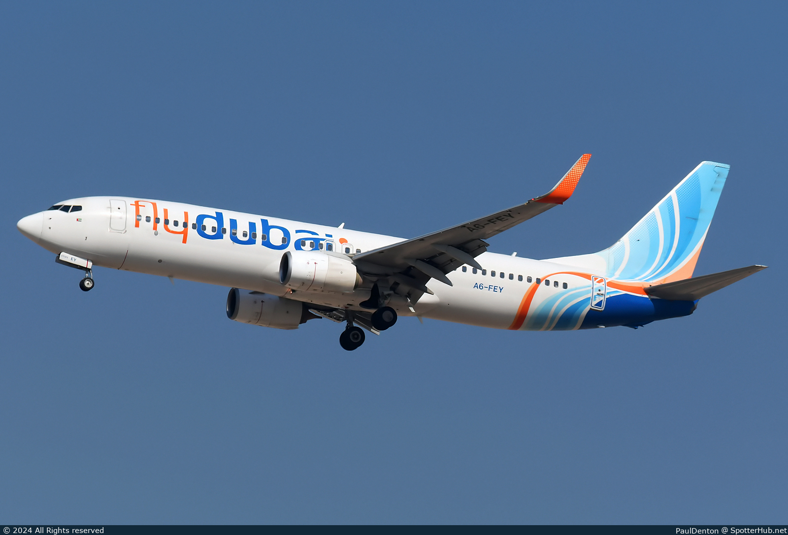 Photo of A6-FEY - Boeing 737-8KN operated by flydubai