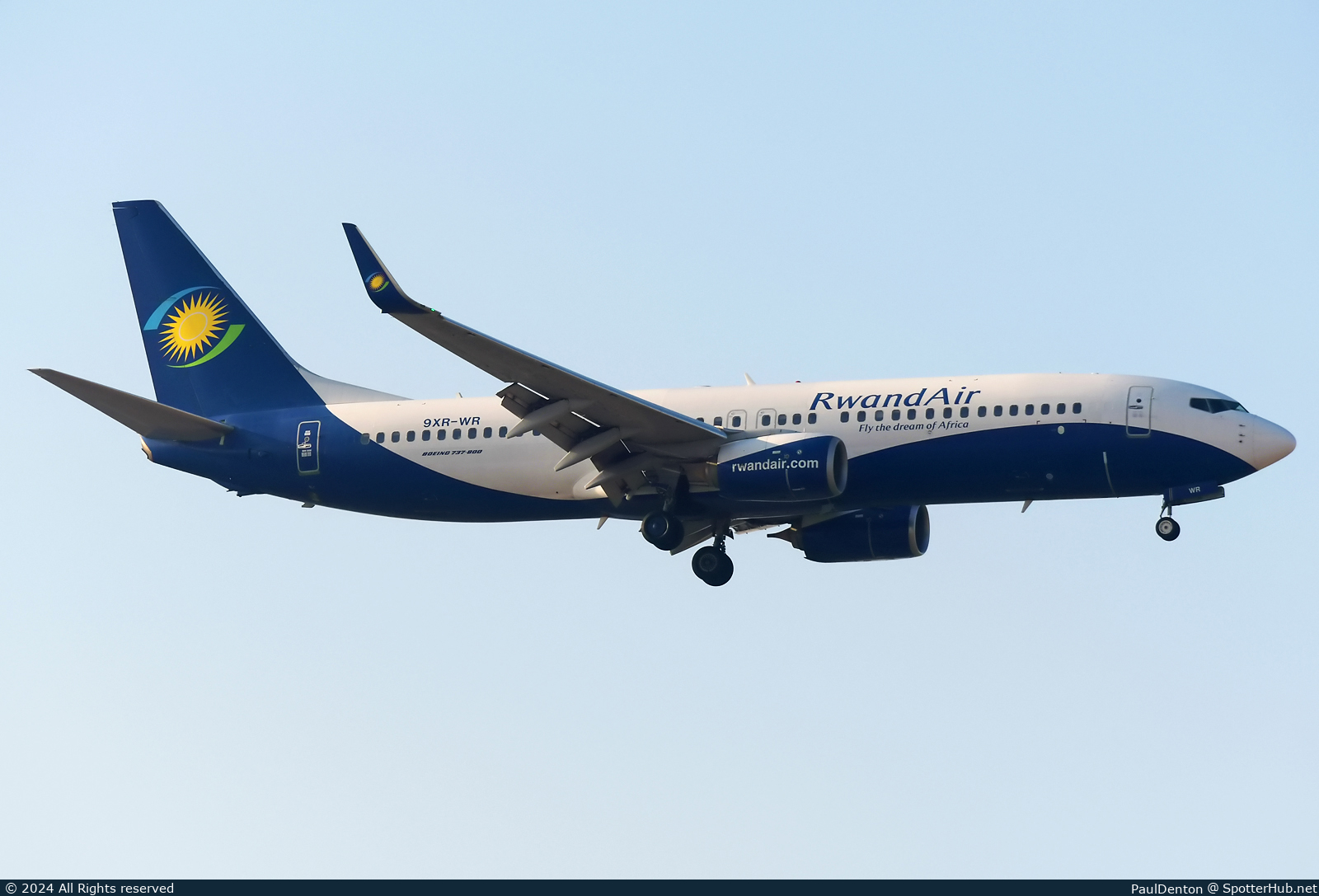 Photo of 9XR-WR - Boeing 737-8SH operated by RwandAir