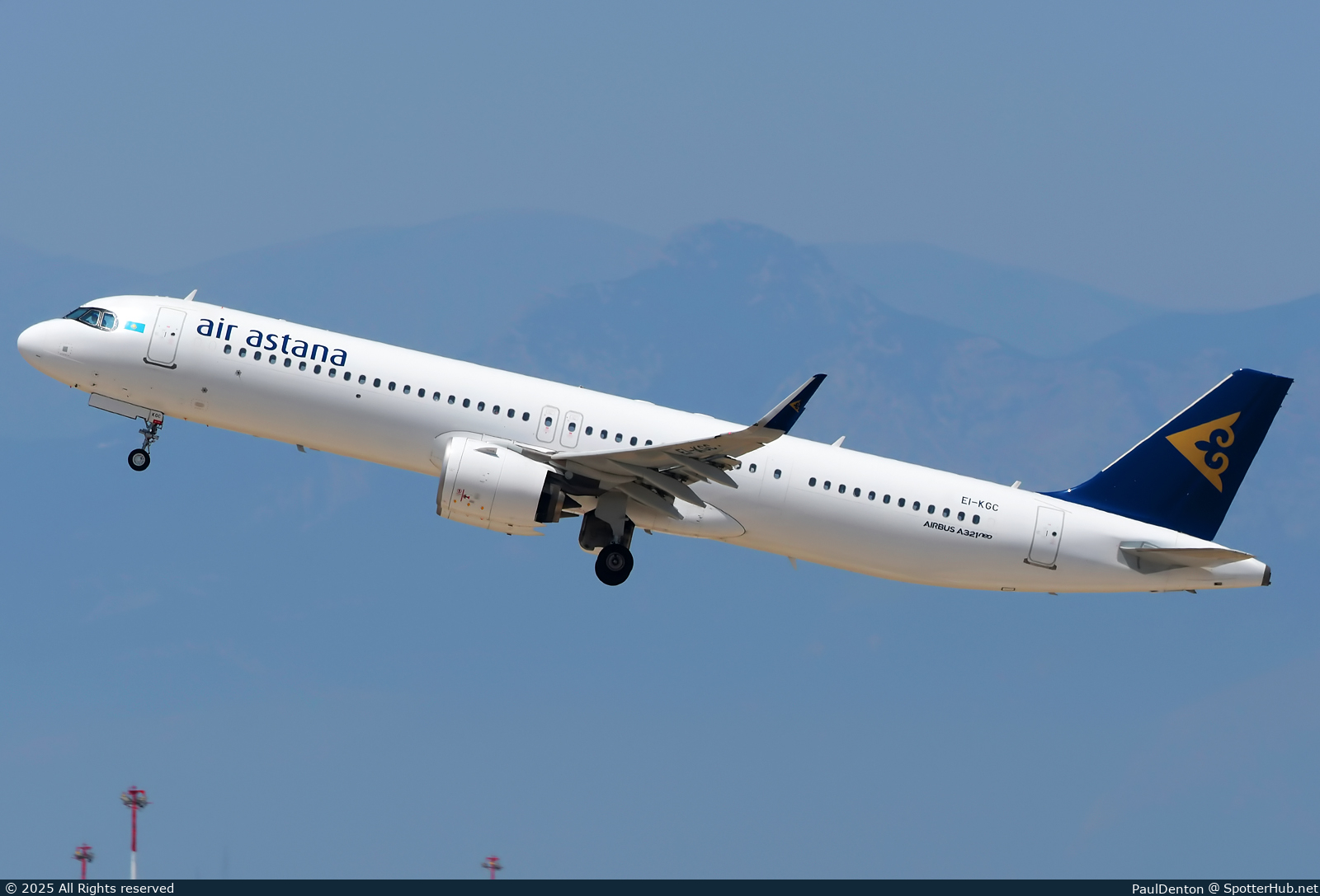 Photo of EI-KGC - Airbus A321-271NX operated by Air Astana