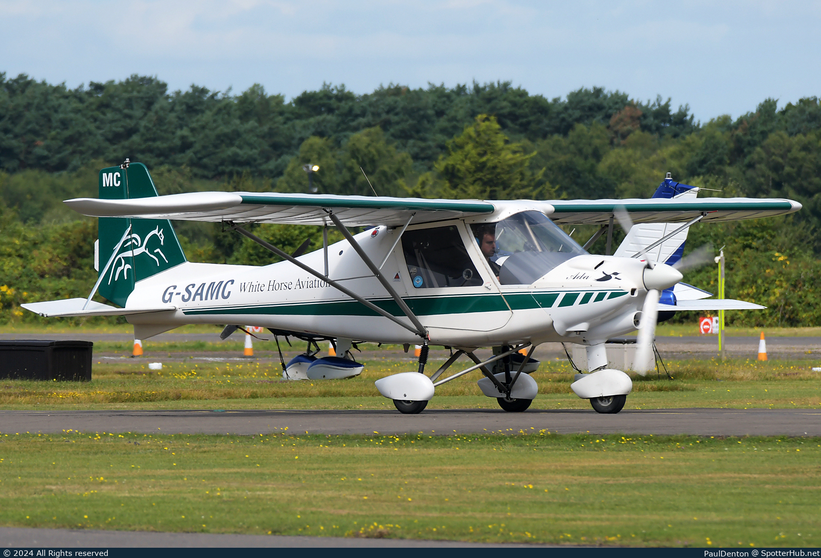 Photo of G-SAMC - Comco Ikarus C42 operated by White Horse Aviation