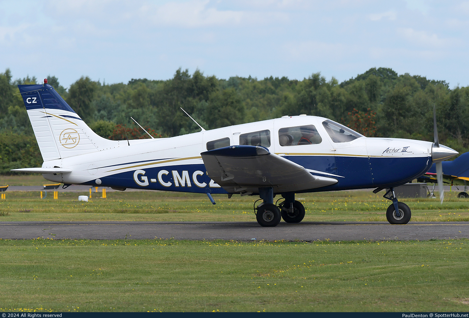 Photo of G-CMCZ - Piper PA-28-181 Archer III operated by SEMET Aviation