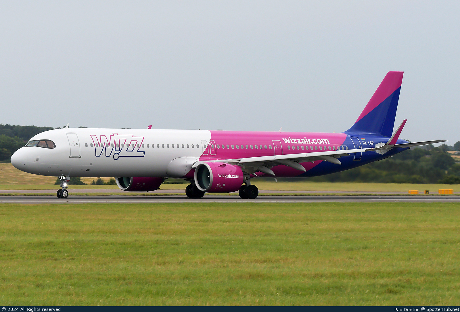 Photo of HA-LGP - Airbus A321-271NX operated by Wizz Air