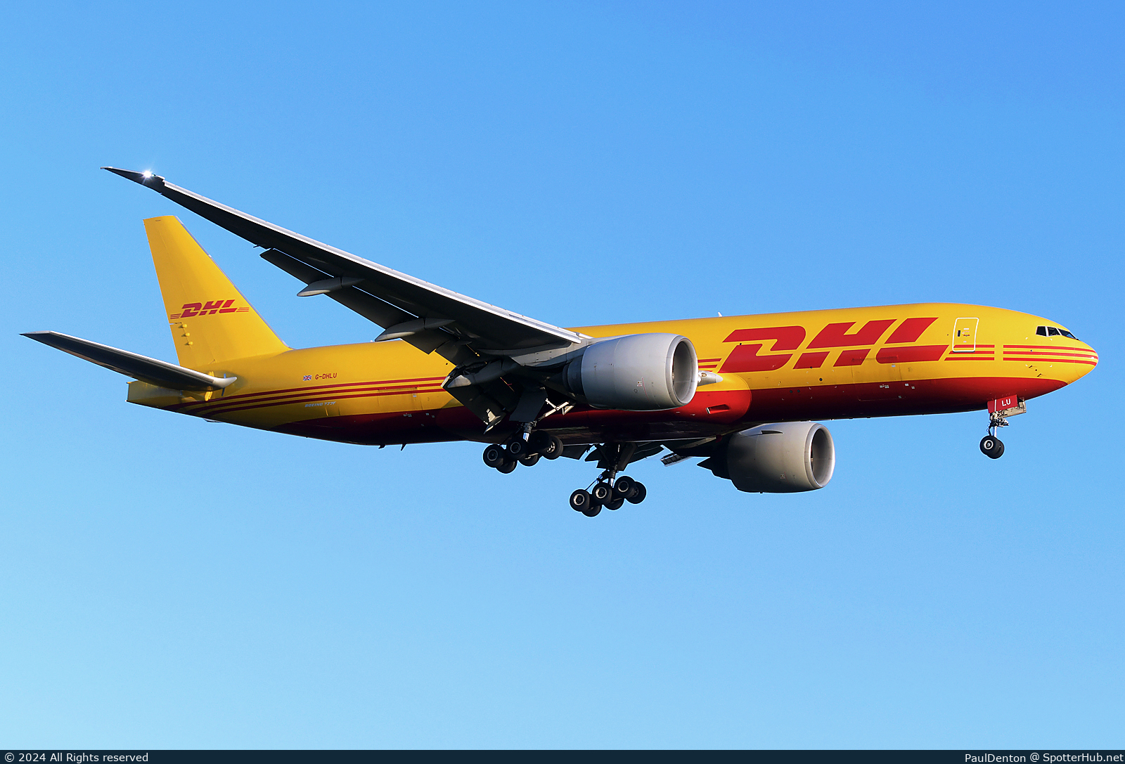 Photo of G-DHLU - Boeing 777-F6N operated by DHL Air