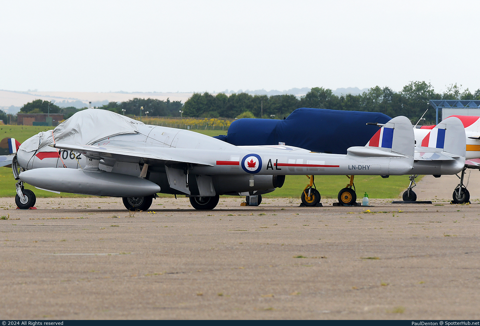 Photo of LN-DHY - De Havilland DH-100 Vampire FB.52 operated by Flyvåpenets Historiske Skvadron