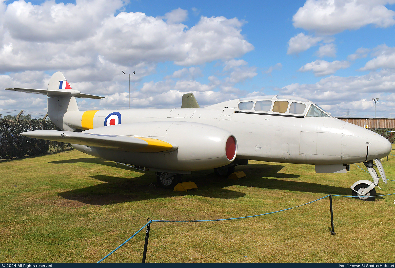 Photo of VZ634 - Gloster Meteor T.7 operated by Royal Air Force