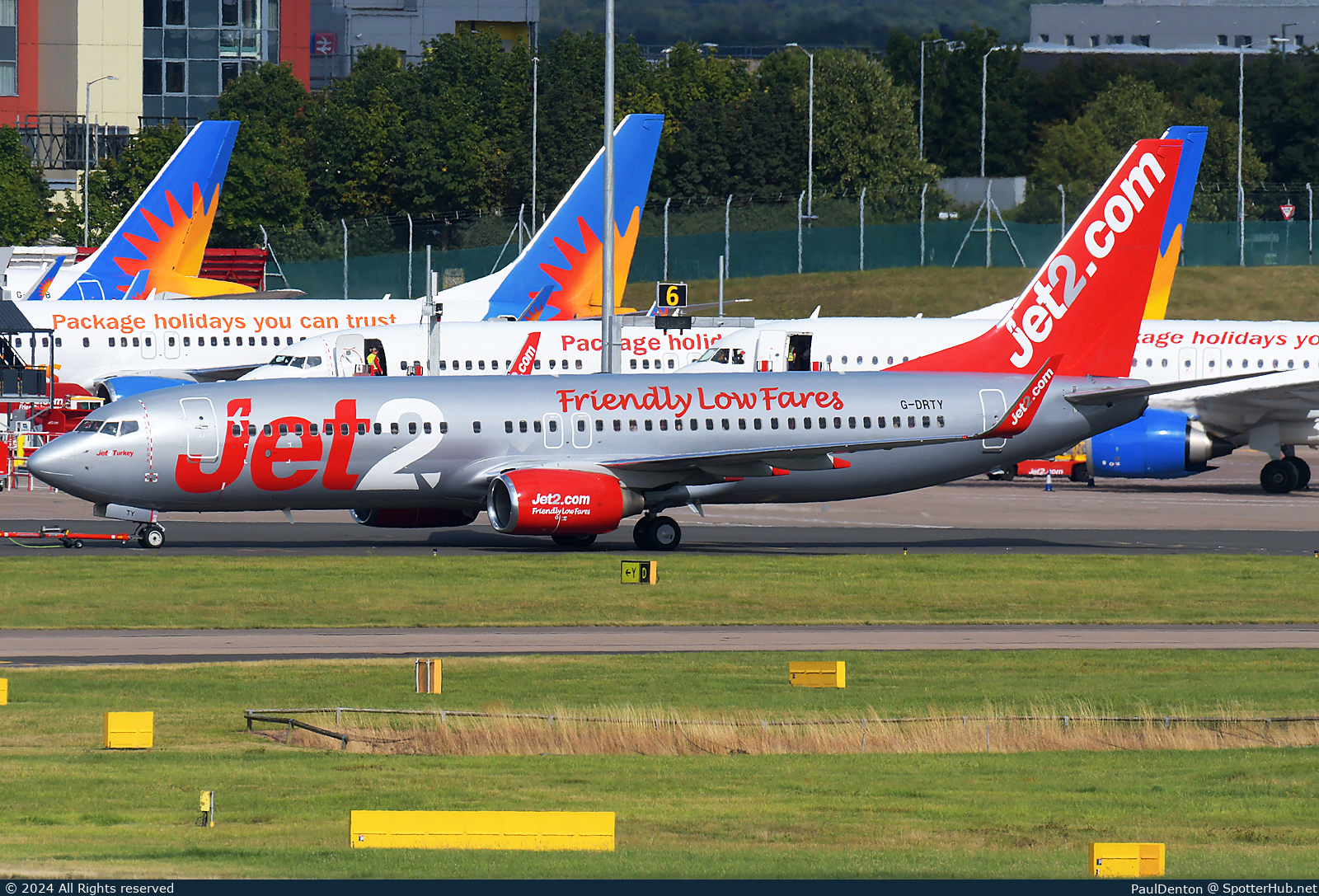 Photo of G-DRTY - Boeing 737-8AS operated by Jet2