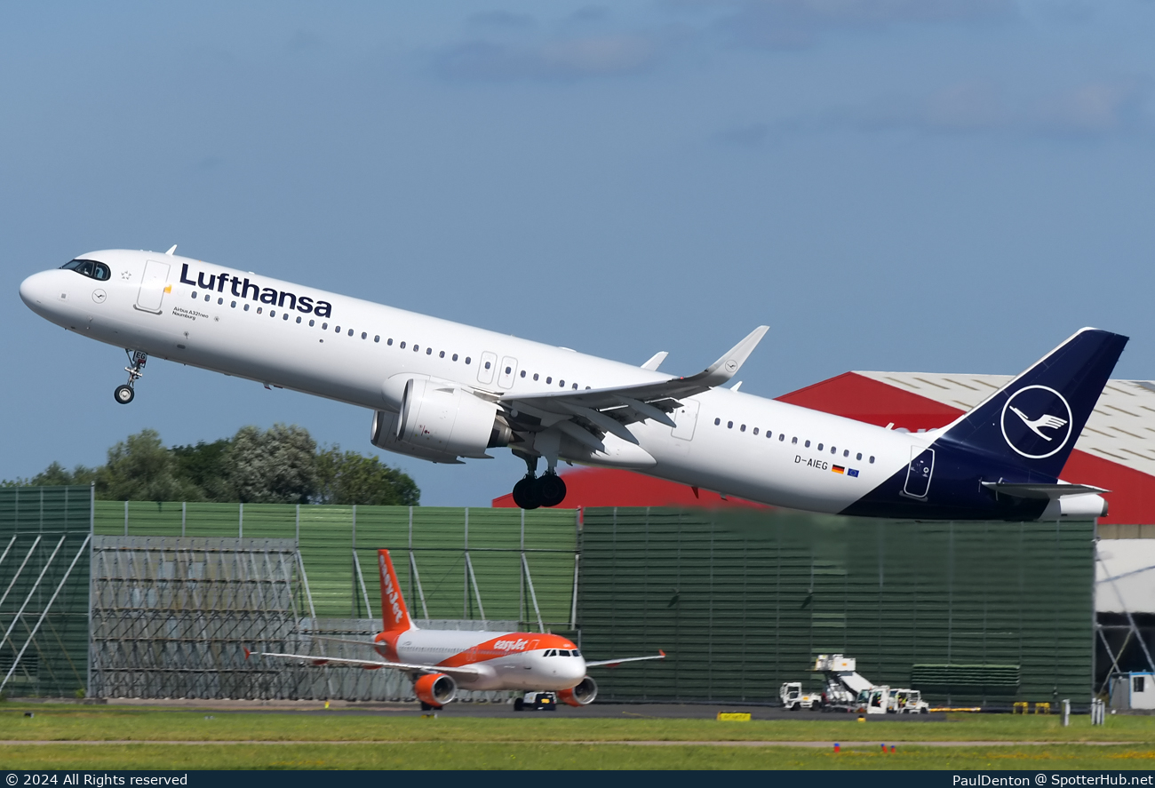 Photo of D-AIEG - Airbus A321-271NX operated by Lufthansa