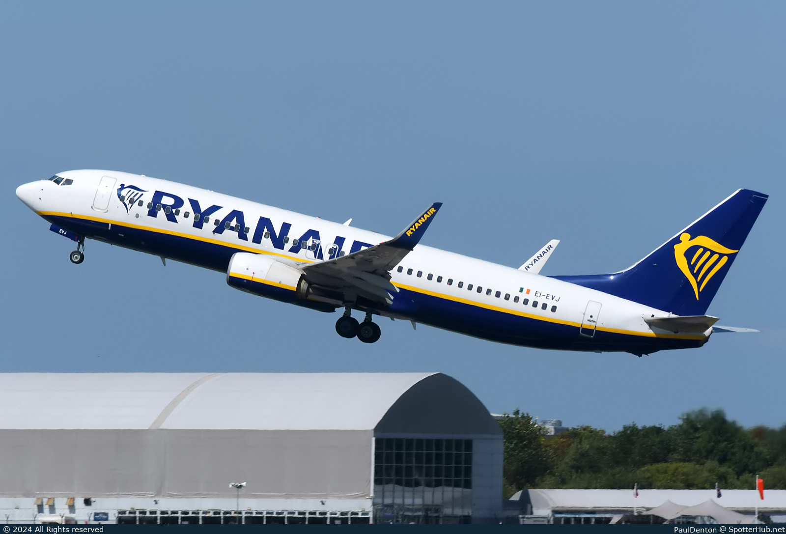 Photo of EI-EVJ - Boeing 737-8AS operated by Ryanair