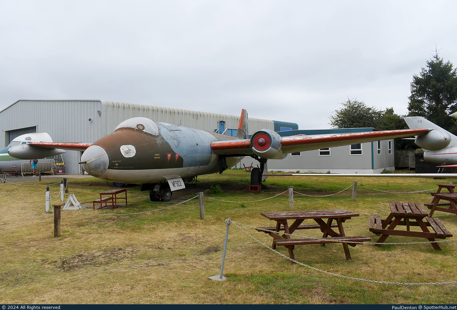 Photo of WF922 - English Electric Canberra PR.3 operated by Royal Air Force