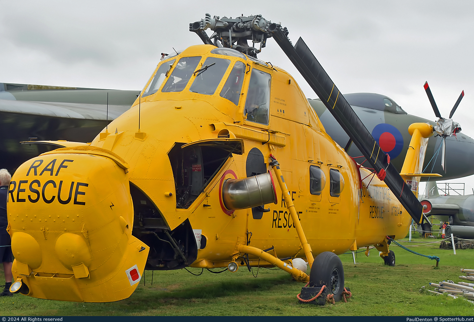 Photo of XT604 - Westland Wessex HC.2 operated by Royal Air Force