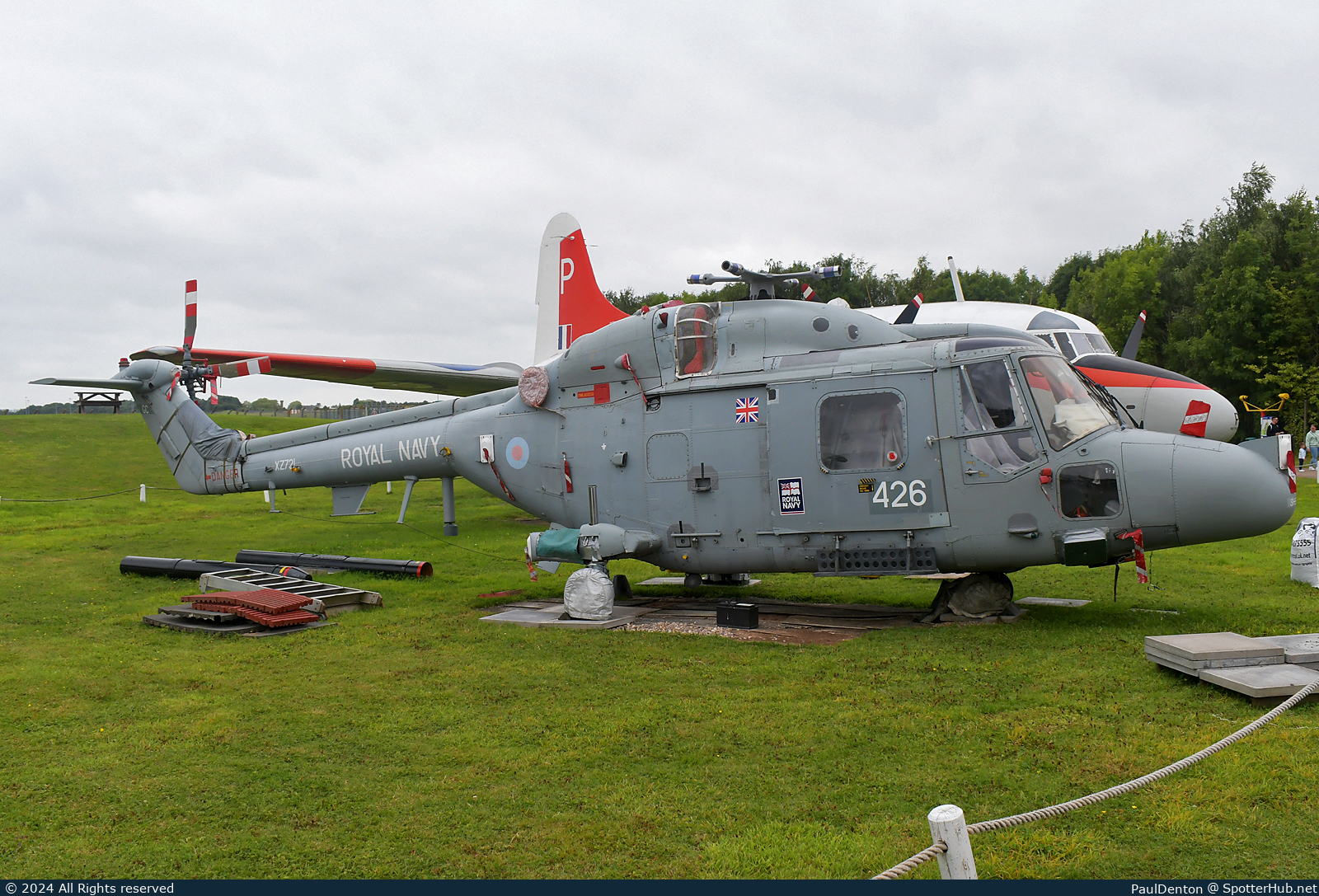Photo of XZ721 - Westland Lynx HAS.3GMS operated by Royal Navy