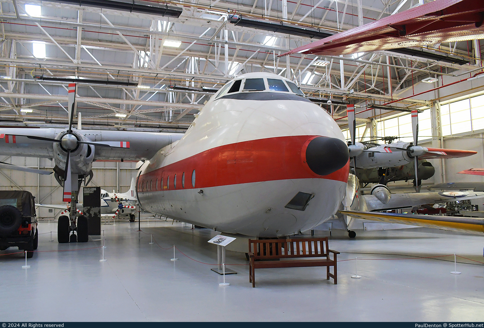 Photo of XP411 - Armstrong Whitworth AW.660 Argosy C.1 operated by Royal Air Force
