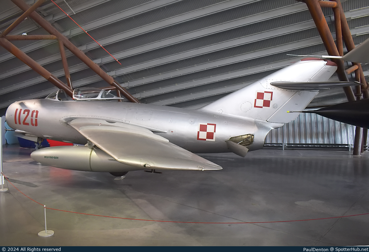 Photo of 1120 - PZL-Mielec Lim-2 Fagot-B [MiG 15] operated by Polish Air Force
