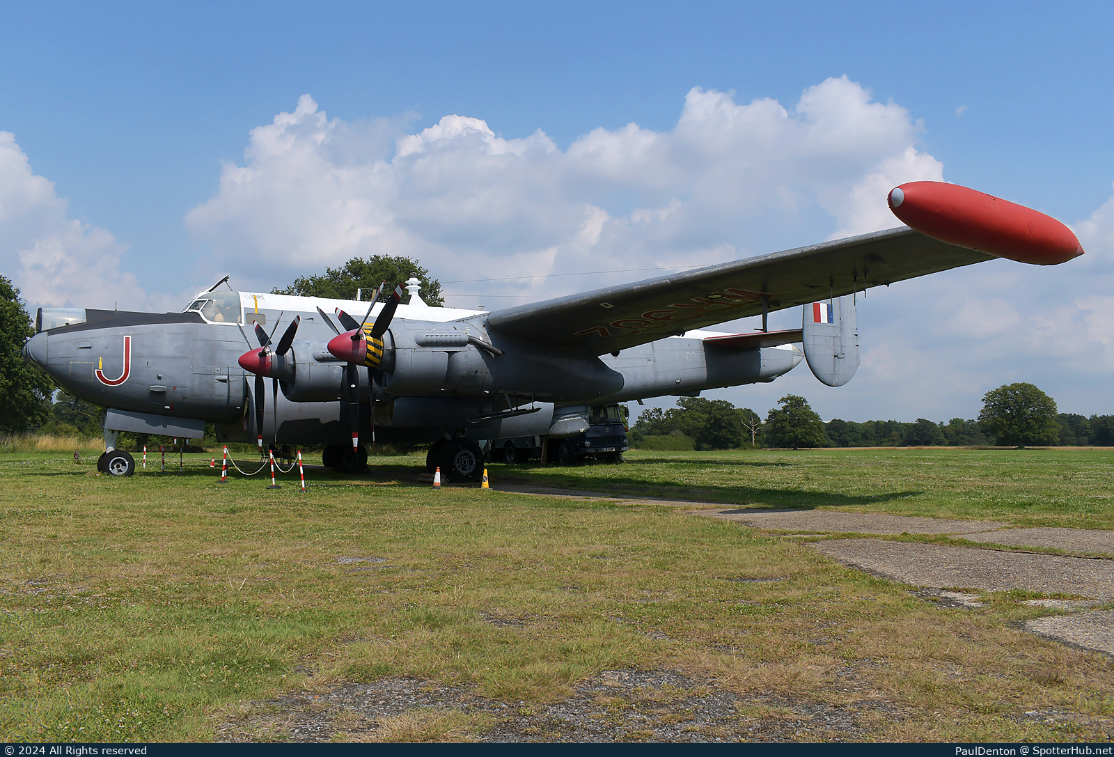 Photo of WR982 - Avro 696 Shackleton MR.3 operated by Royal Air Force