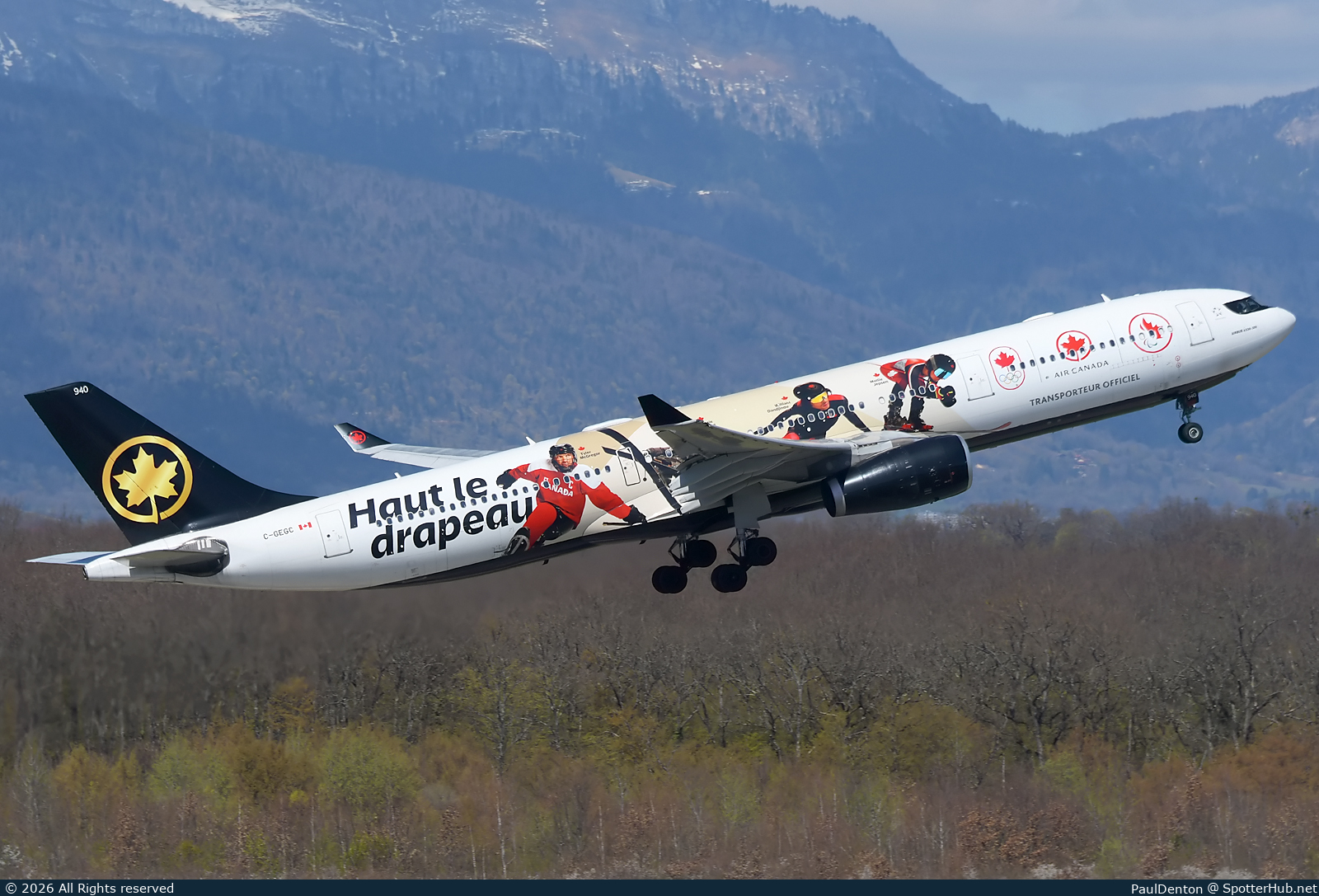 Photo of C-GEGC - Airbus A330-343 operated by Air Canada