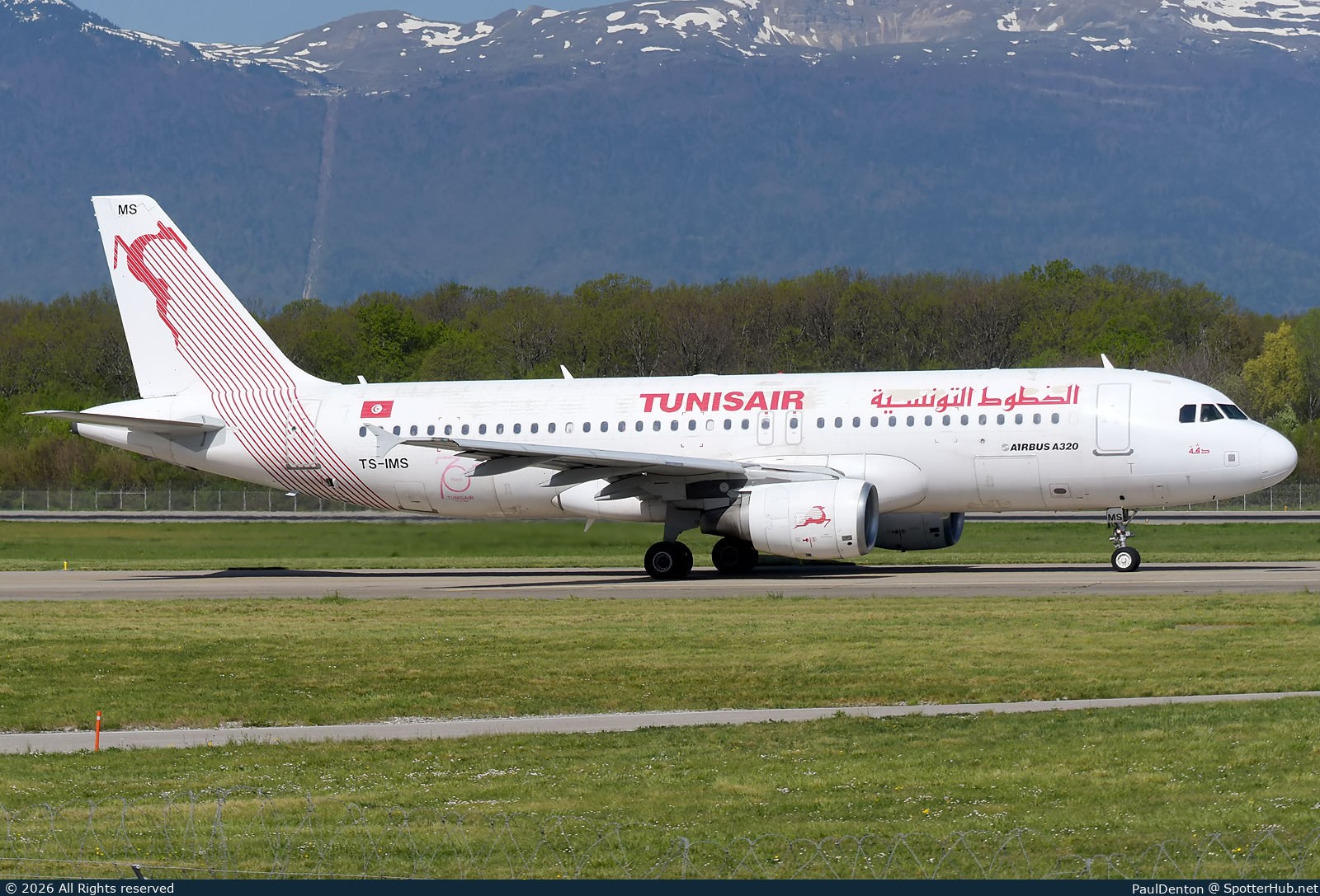 Photo of TS-IMS - Airbus A320-214 operated by Tunisair