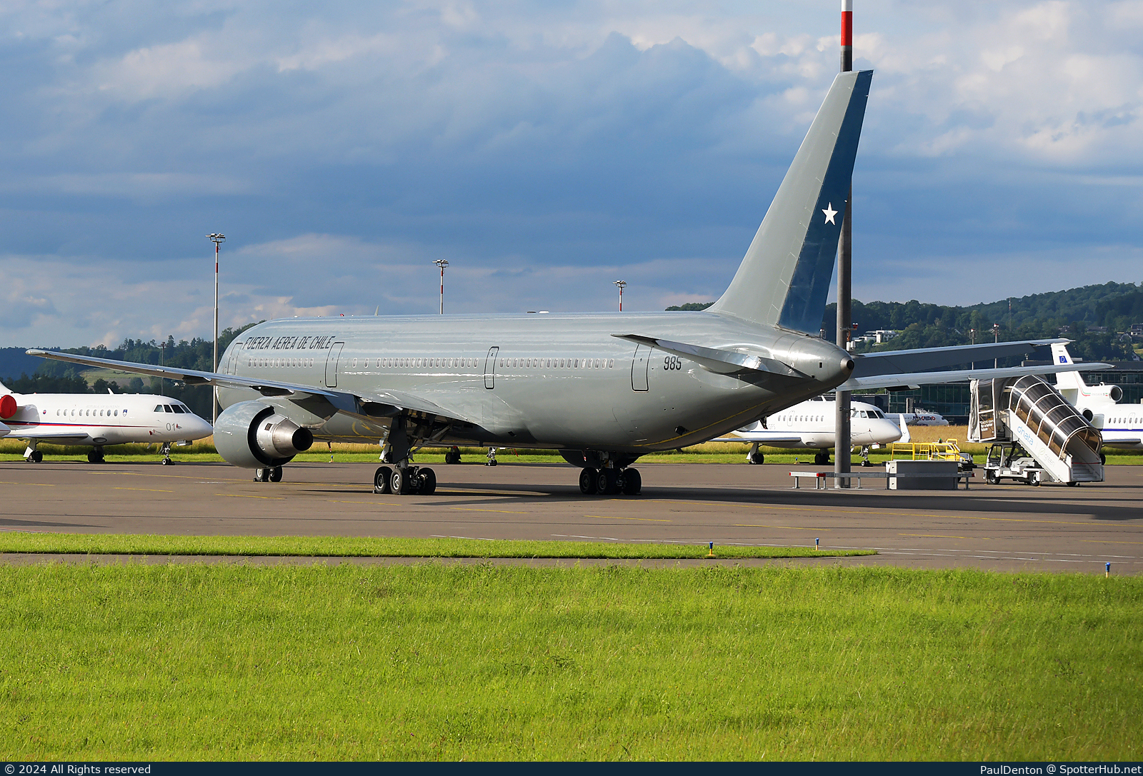 Photo of 985 - Boeing 767-3Y0(ER) operated by Chilean Air Force