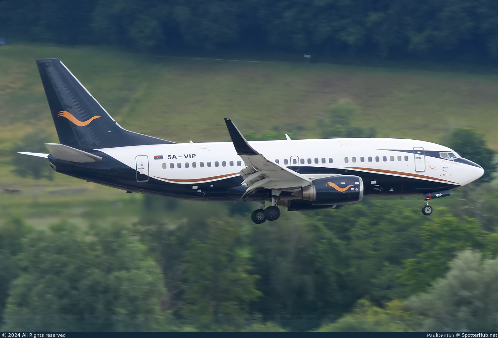 Photo of 5A-VIP - Boeing 737-5Y0 operated by Libyan Express