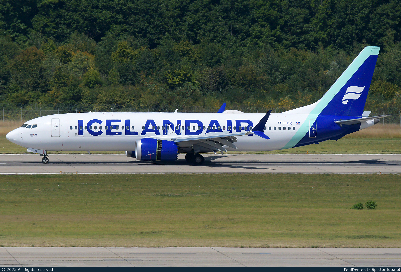 Photo of TF-ICR - Boeing 737 MAX 8 operated by Icelandair