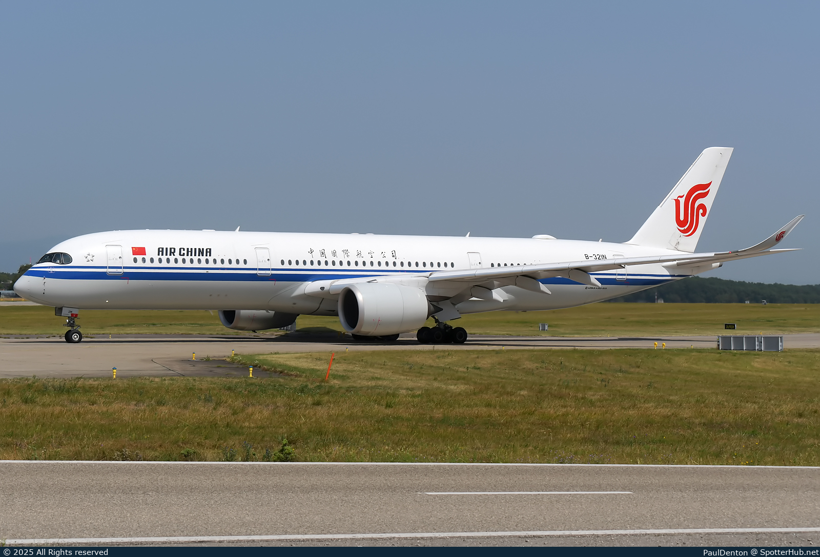 Photo of B-321N - Airbus A350-941 operated by Air China