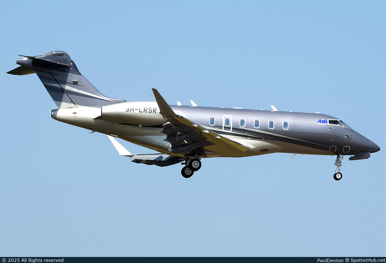 Photo of 9H-LRSR - Bombardier Challenger 3500 operated by Air Corporate