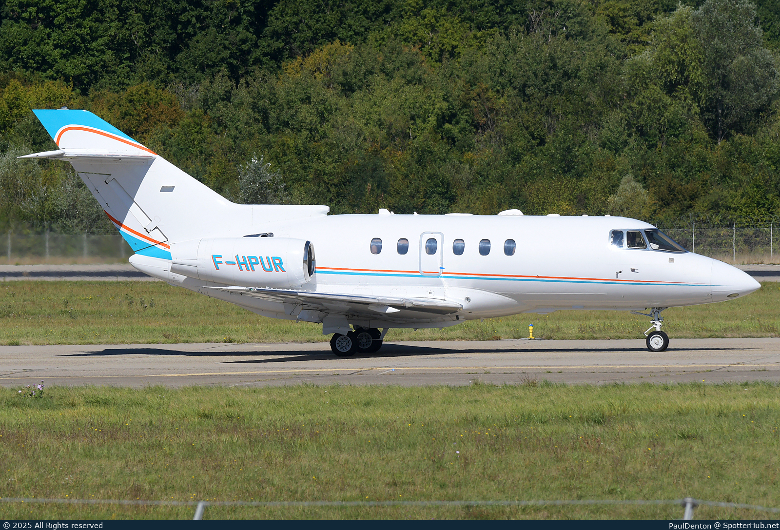 Photo of F-HPUR - Hawker Beechcraft 800XP operated by Valljet