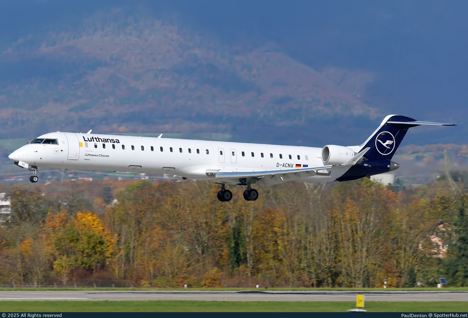 Photo of D-ACNV - Bombardier CRJ-900LR operated by Lufthansa CityLine