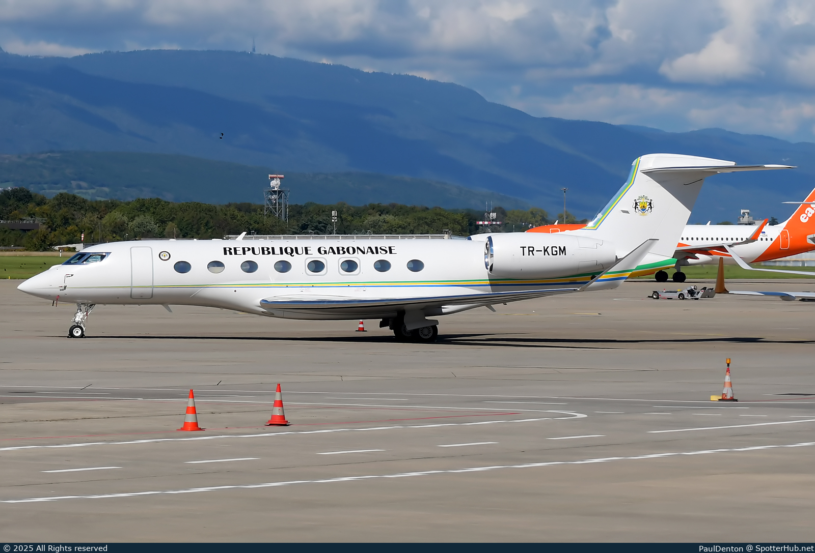 Photo of TR-KGM - Gulfstream G650ER operated by Government of Gabon