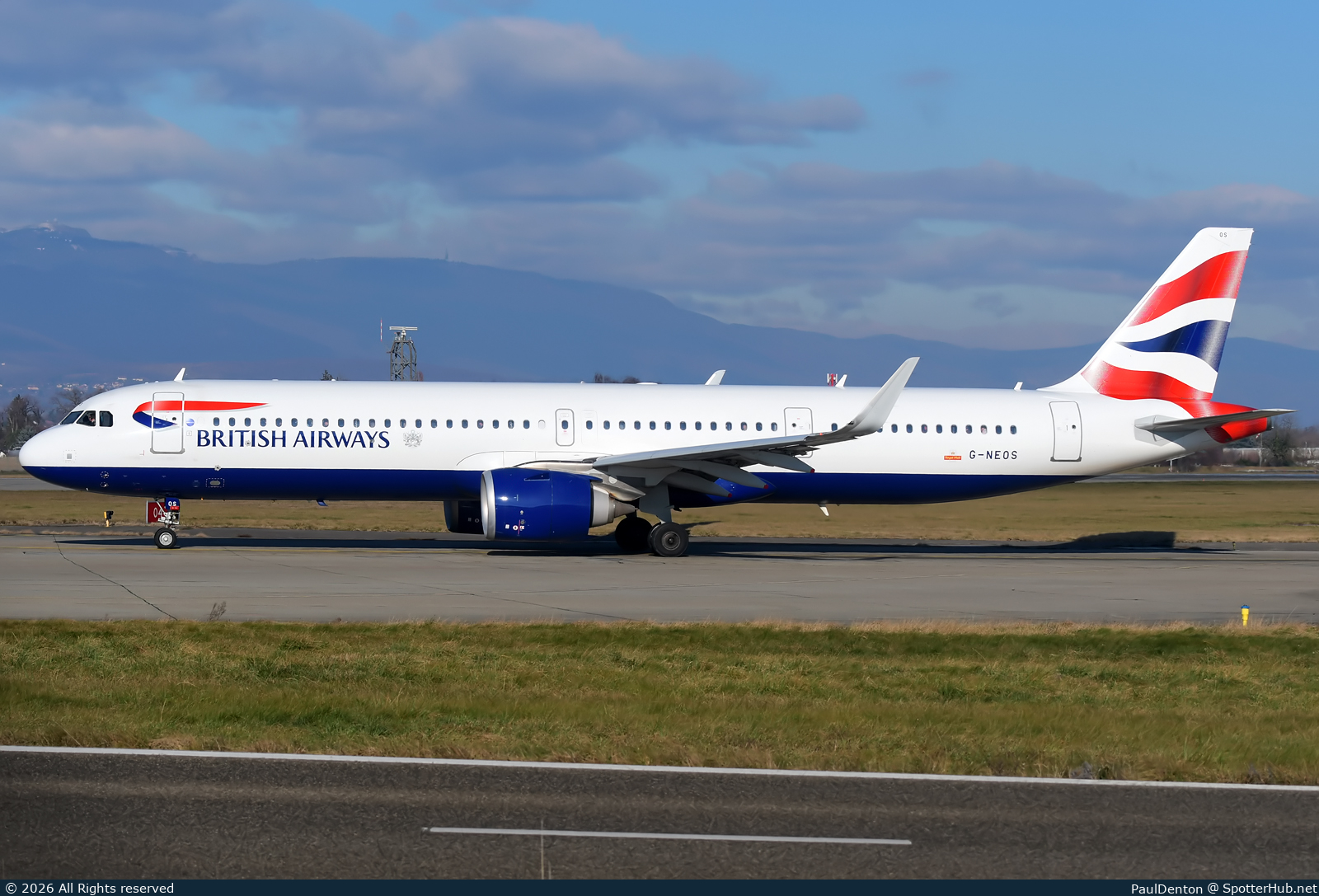 Photo of G-NEOS - Airbus A321-251NX operated by British Airways