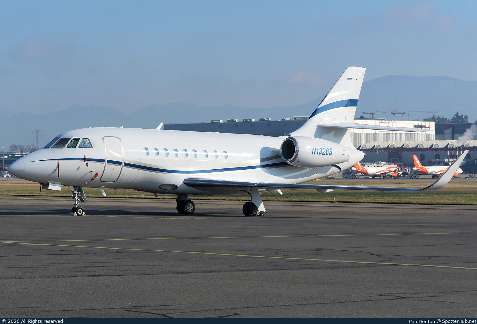 Photo of N1326S - Dassault Falcon 2000S operated by Fraga Properties