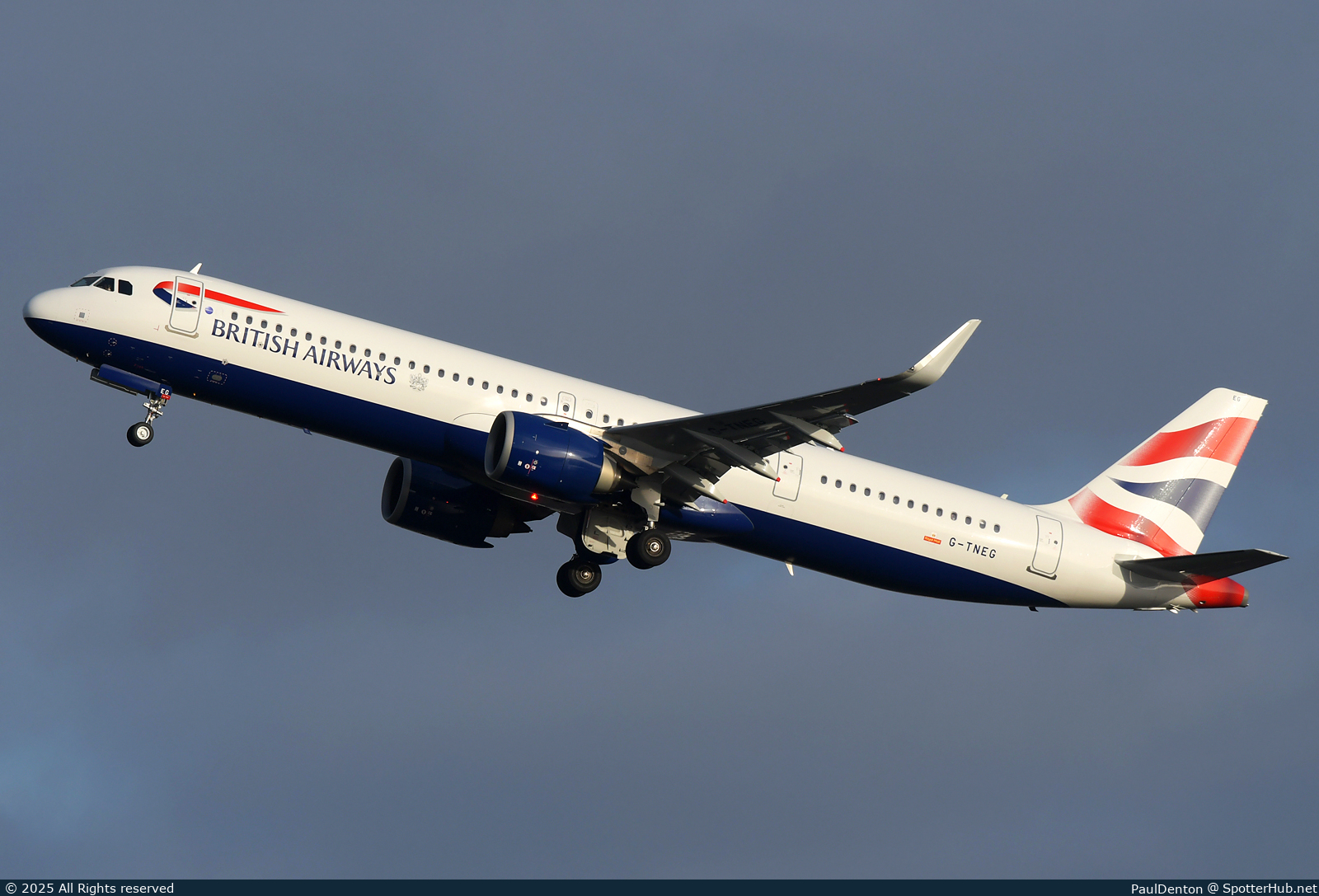 Photo of G-TNEG - Airbus A321-251NX operated by British Airways