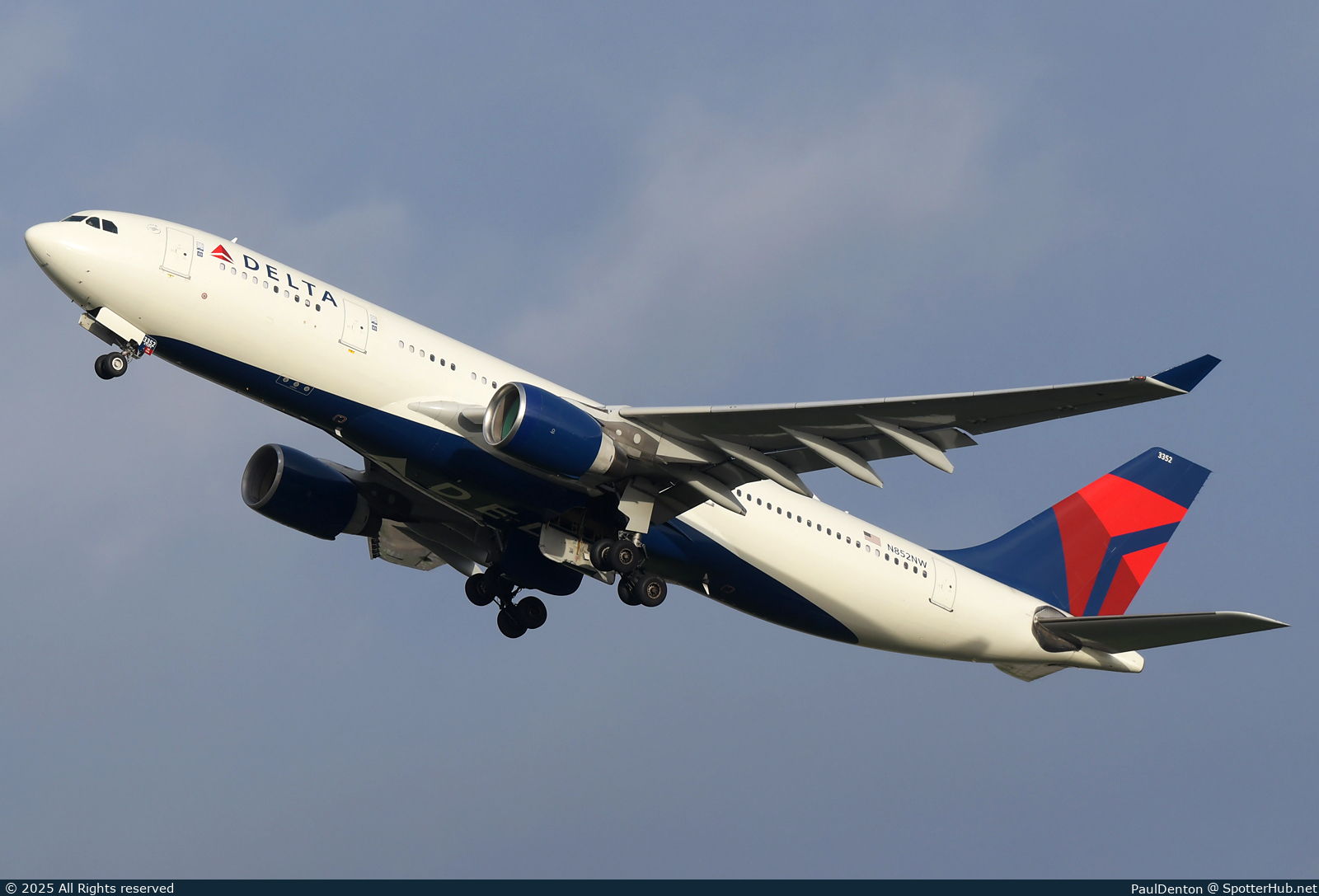 Photo of N852NW - Airbus A330-223 operated by Delta Air Lines