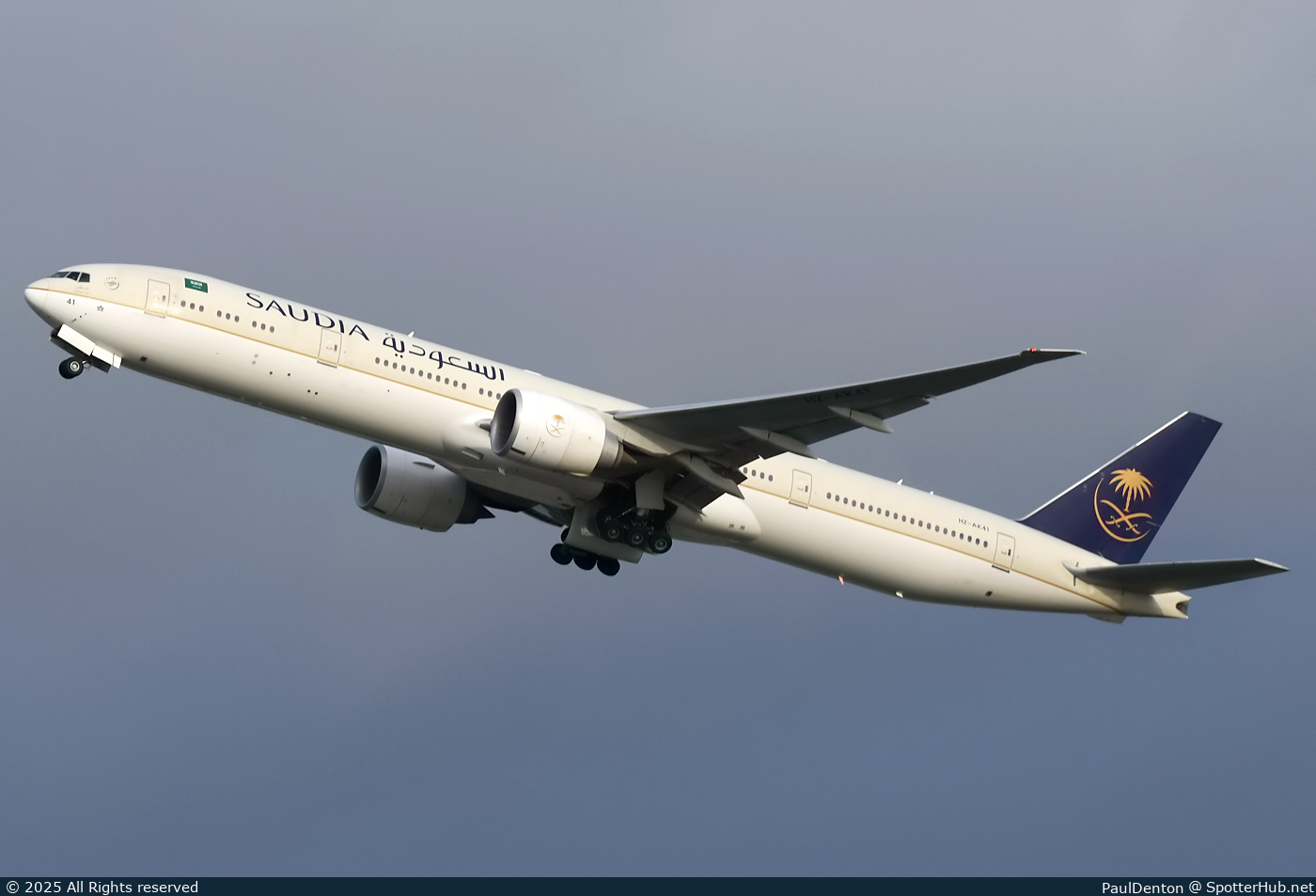 Photo of HZ-AK41 - Boeing 777-368(ER) operated by Saudia