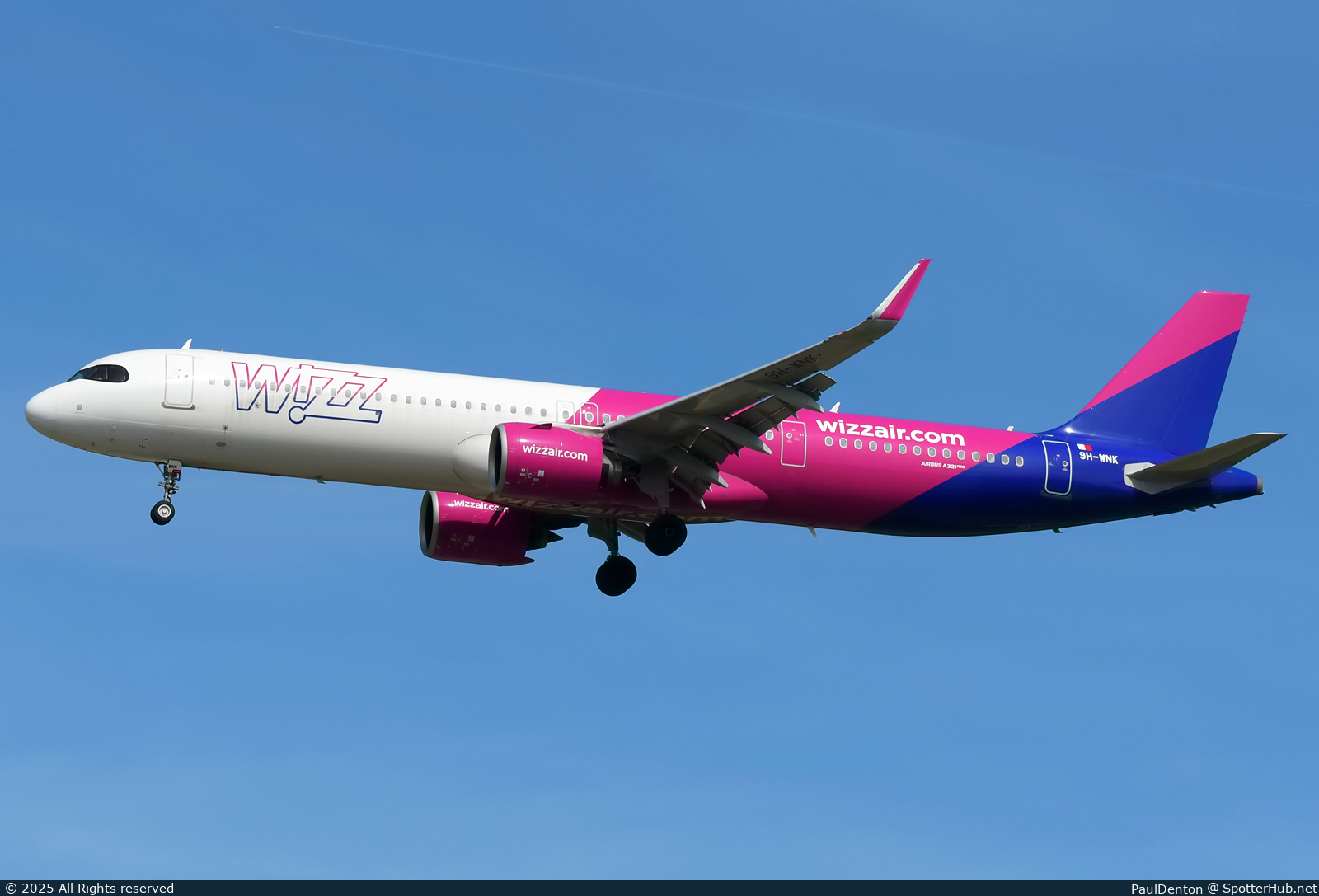 Photo of 9H-WNK - Airbus A321-271NX operated by Wizz Air Malta
