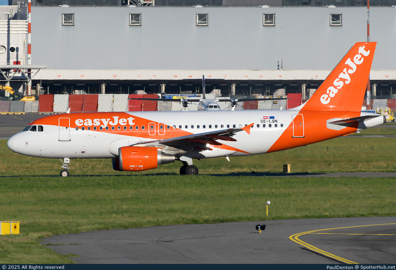 Photo of OE-LQN - Airbus A319-111 operated by easyJet Europe