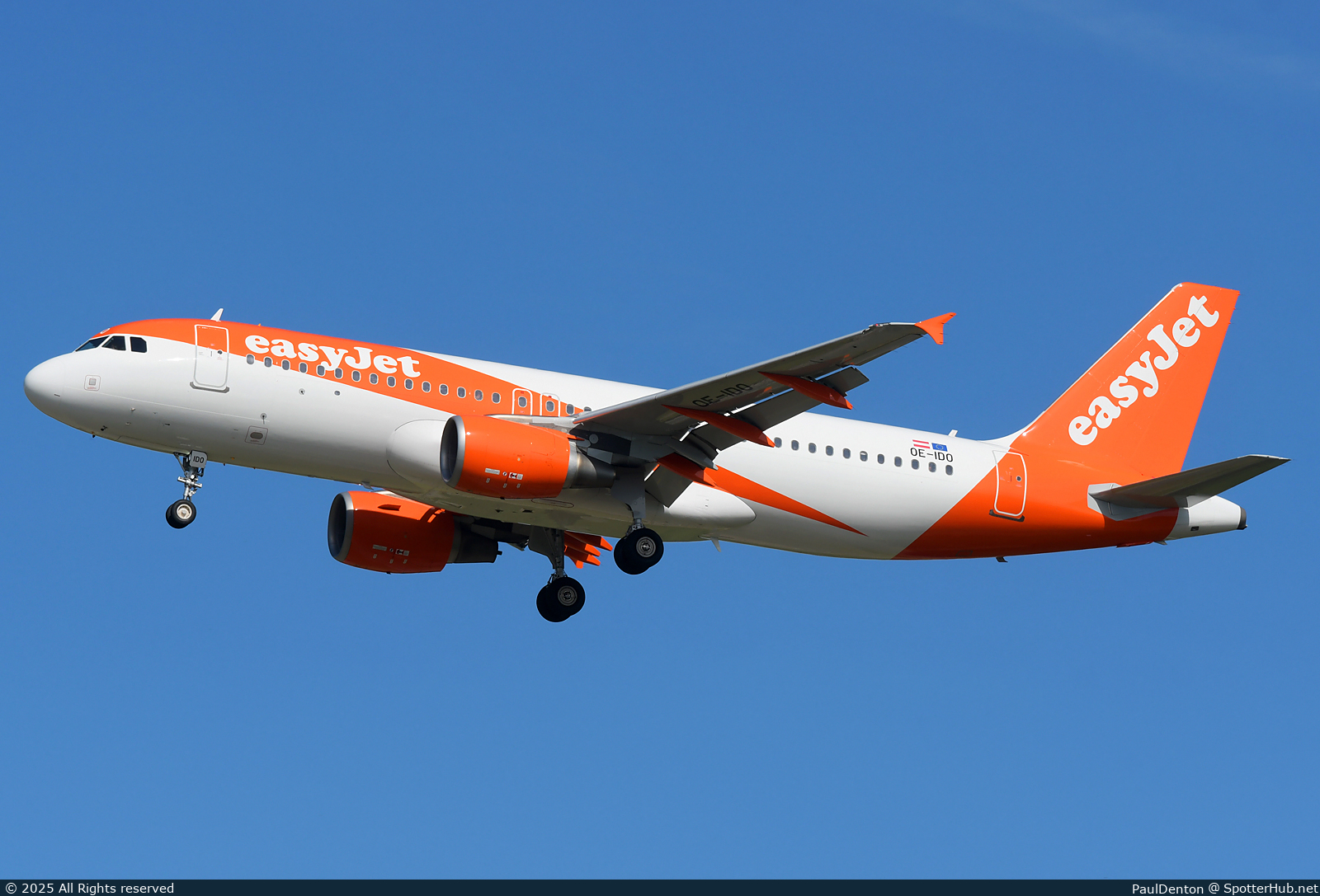 Photo of OE-IDO - Airbus A320-214 operated by easyJet Europe