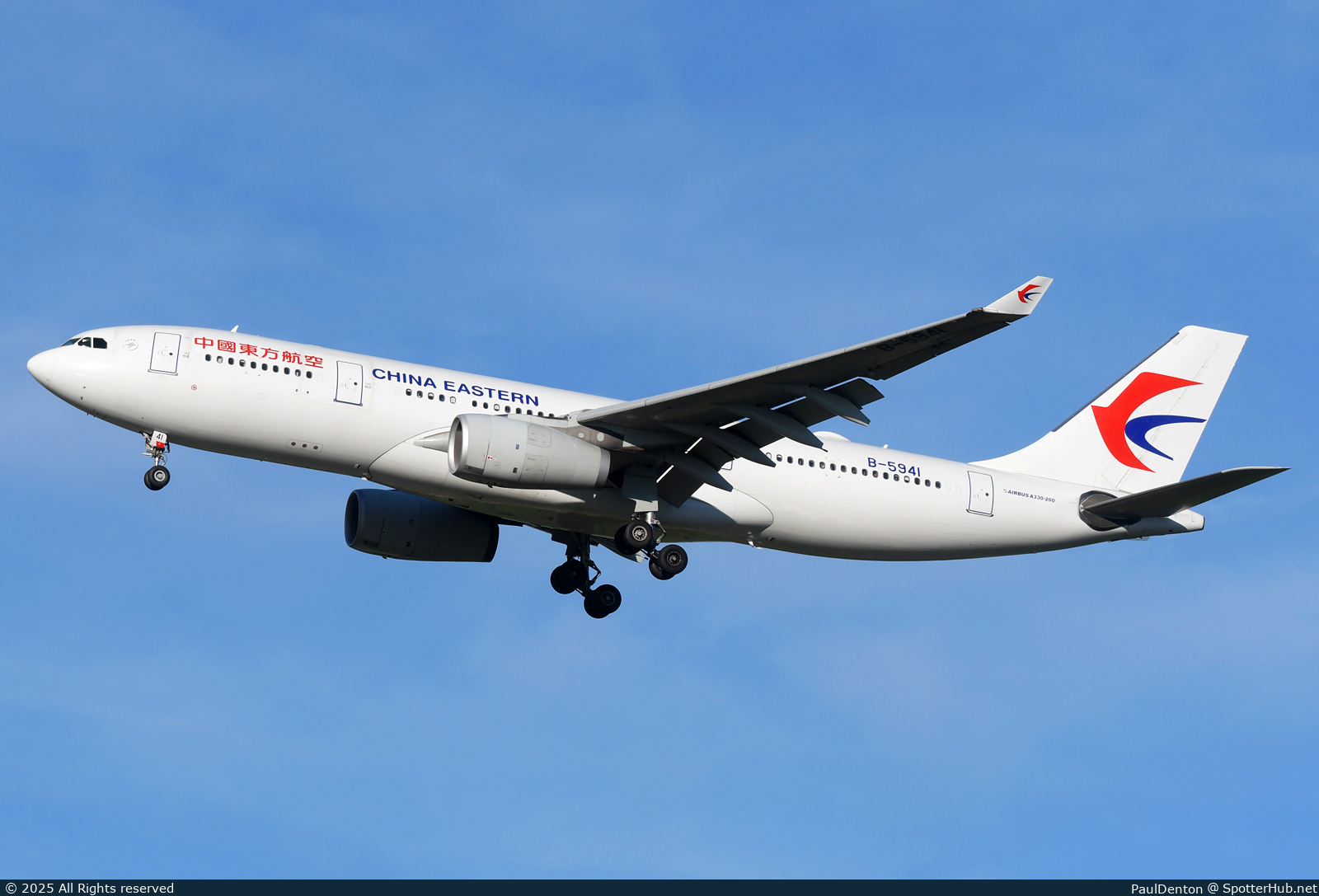 Photo of B-5941 - Airbus A330-243 operated by China Eastern Airlines